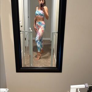 Athleta pride love set